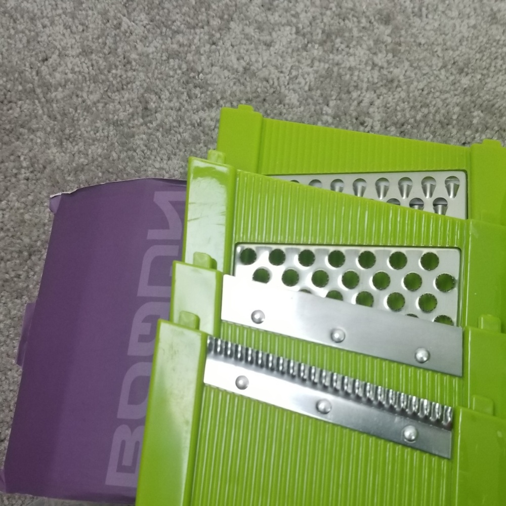 Multifunctional Adjustable Shredder - Picture 4 of 6